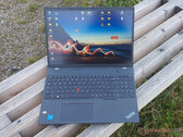 Lenovo ThinkPad T16 G2 i recension: Tyst kontorslaptop med lång batteritid