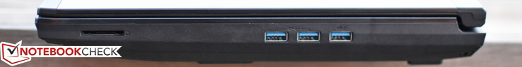 Höger: Kortläsare, USB 3.1 x 3