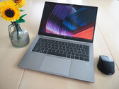 HP ZBook Firefly 14 G10 A i recension: Stark anteckningsbok för kontoret som förlitar sig på Zen 4