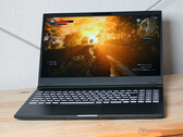 XMG Apex 15 (Sen 23) recension: Gaming-laptop med en RTX 4050 som levererar bra körtider