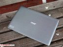 ...och Acer säljer den som Aspire Switch 11 Pro.