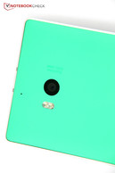 Lumia 930 gör ett färgstarkt intryck.