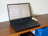 Alienware m16 R2 laptop recension: Stora och riskabla förändringar