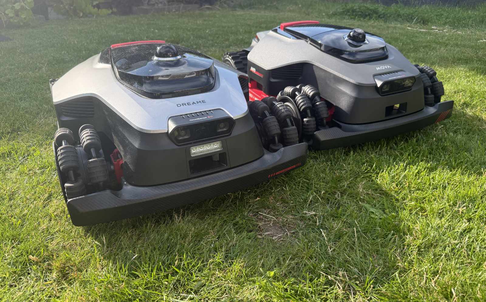 Recension: Dreame A3 AWD Pro vs. Mova LiDAX Ultra AWD