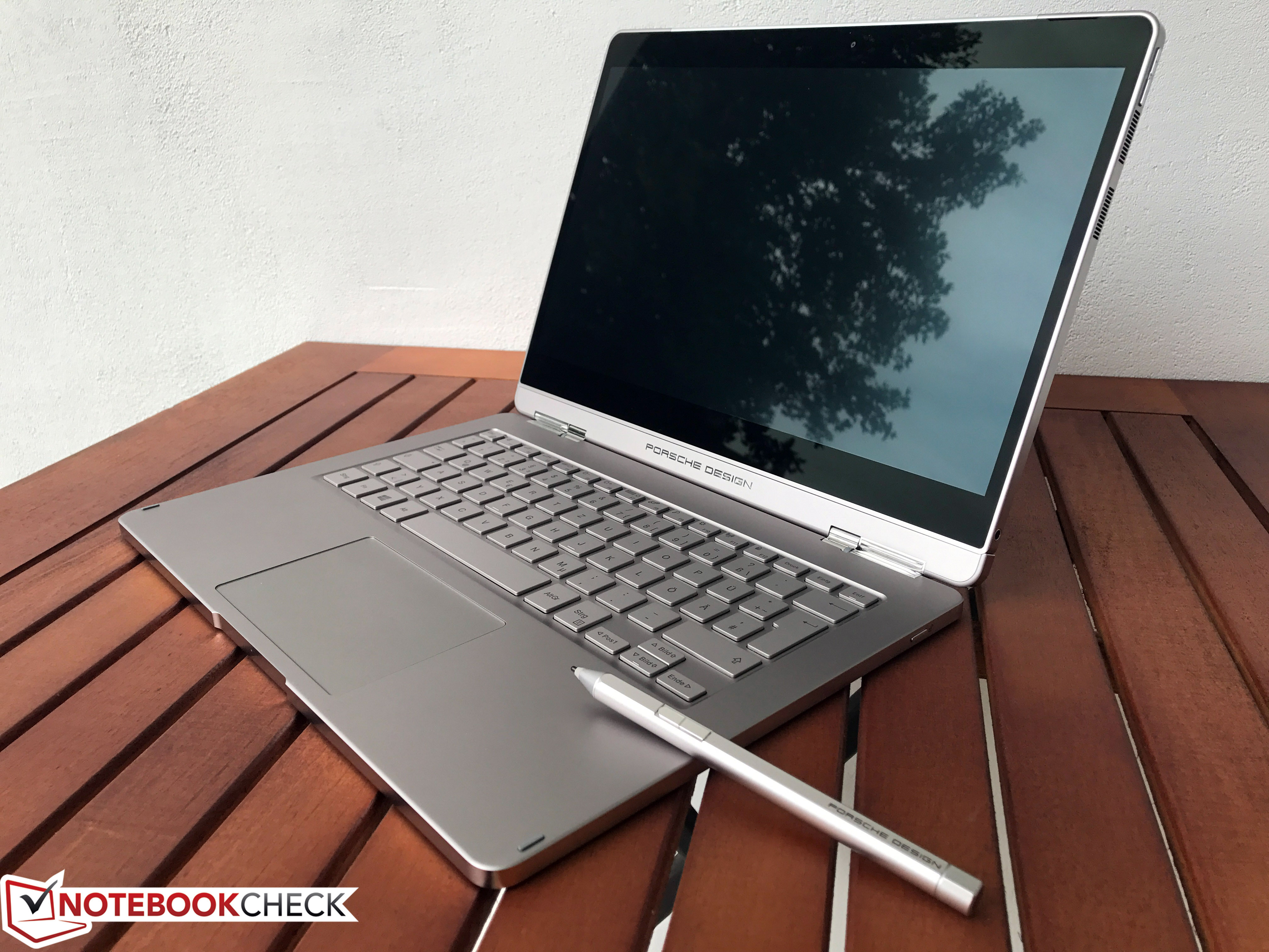 Test: Porsche Design BOOK ONE (i7, 512 GB, QHD+) (sammanfattning