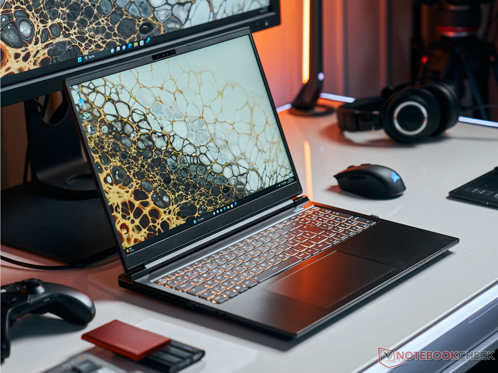 Modellunderhåll: XMG Pro 16 Studio (Mid 24)