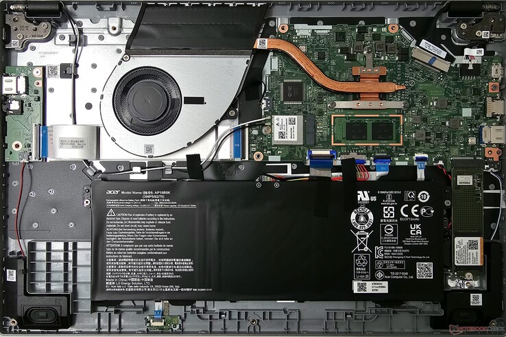 Acer Aspire 3 internt