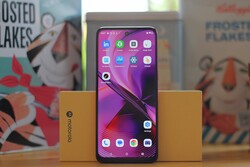 Moto G55 är en anständig billig telefon