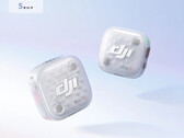 Den nya DJI Mic Mini 2S erbjuder intern inspelning i 32-bitars flyttalsformat och 14,5 GB inbyggt lagringsutrymme.