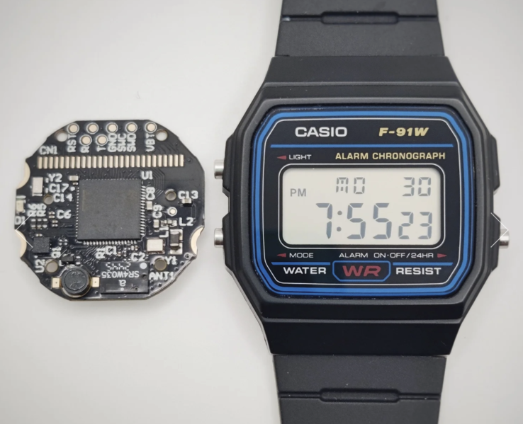 Ollee PCB tillsammans med Casio F-91W. (Bildkälla: OlleeWatch)