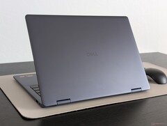 Intel-versionen av Dell 14 Plus 2-i-1 erbjuder flera fördelar som inte är tillgängliga på AMD-alternativen (Bildkälla: Notebookcheck)