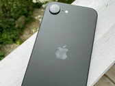 Apple iPhone 16e. (Bildkälla: Notebookcheck/Manuel Masiero)