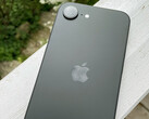 Apple iPhone 16e. (Bildkälla: Notebookcheck/Manuel Masiero)