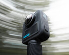 GoPro Max 2 på toppen av ett officiellt stativtillbehör. (Bildkälla: via Igor Bogdanov)