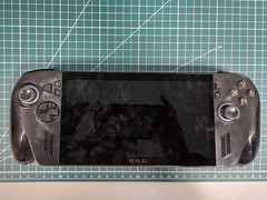 Asus förväntas släppa modellen på bilden här som ROG Ally 2 (Xbox Edition). (Bildkälla: via @94G8LA)