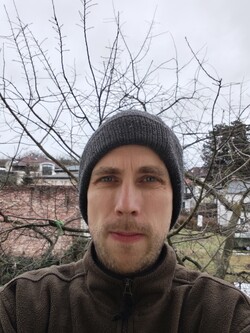 Selfie med 32 MP frontkamera