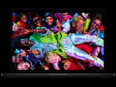 MacBook Pro med Liquid Retina XDR-skärm.