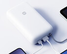 Xiaomi 20.000 mAh Power Bank med inbyggd kabel (2026) är tillåten att använda på flyg i Kina.