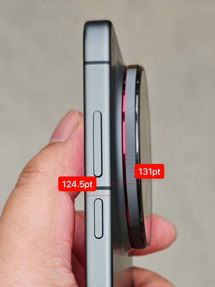 Mätningar av Vivo X300 Ultra-renderingsbilden tyder på att kameran är tjockare än resten av kroppen