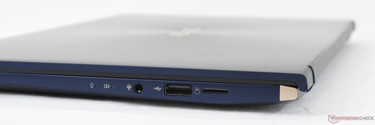 Höger: 3.5 mm kombinerad ljudanslutning, USB-A 2.0, MicroSD-kortläsare