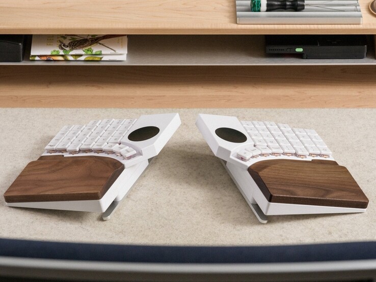 MoErgo Go60 split trådlöst mekaniskt tangentbord med handledsstöd. (Bildkälla: MoErgo)