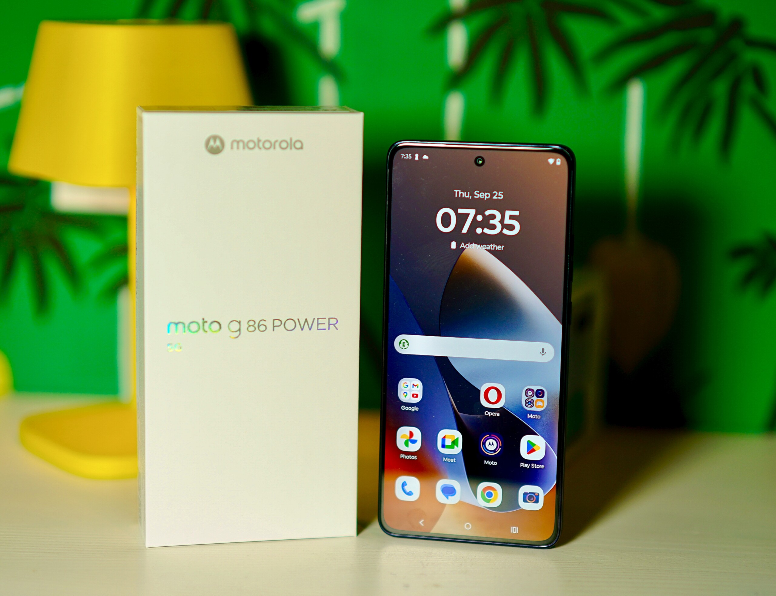 Motorola Moto G86 Ström