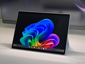 Microsoft Surface Pro OLED för företag (Bildkälla: Notebookcheck)