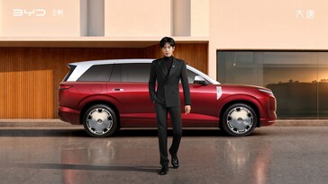 SUV:en Great Tang i full storlek.