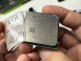 En recensent fick en äldre AMD-processor som var förklädd som Ryzen 7 9800X3D via Amazon.de. (Bildkälla: Hardware Busters)