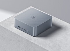 Beelink EQR5 mini-PC är utrustad med en fyrkärnig AMD Ryzen APU och upp till 64 GB DDR4-RAM.