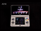 AYN Thor har dubbla AMOLED-pekskärmar. (Bildkälla: AYN)