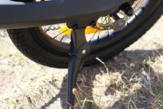 Det har redan satts upp ett cykelställ också