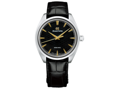 Grand Seiko SBGY041 (bilden) mot en vit bakgrund. (Bildkälla: @plus9time på Instagram)