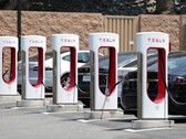 Tesla lanserar en lösning för virtuell köbildning för att bekämpa förarkonfrontationer vid Supercharger-anläggningar (Bildkälla: Tesla)