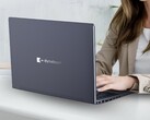Bilden är en officiell marknadsföringsbild av den förra generationens bärbara dator Dynabook Portege X30L.