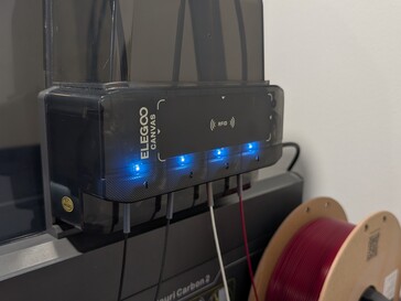 Canvas-systemet installeras på skrivarens övre högra sida.