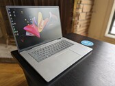 Test av Dell Inspiron 16 Plus 7630 bärbar dator: 60 W GeForce RTX 4060 är inte så illa