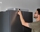 Jackery FridgeGuard har en liten LCD-skärm