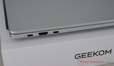 Geekom GeekBook M16 – Anslutningar på vänster sida