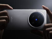 ISOCELL HPB kommer att få sällskap av en Sony LYT-828 på båda modellerna, X200 Ultra på bilden. (Bildkälla: Vivo)