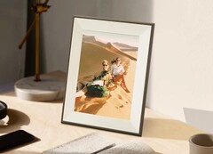 Aura Ink använder en e-bläckpanel för att visa bilder digitalt (Bildkälla: Aura Frames)