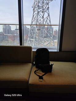 Test av kameradynamik inomhus med Samsung Galaxy S25 Ultra