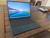 Robo och Kala TW220 2-i-1 OLED-surfplatta recension: Överlägsen Microsoft Surface Go 3