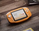 Ayaneo Konkr Pocket Advance är en modern nyversion av Game Boy Advance.