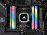 Corsair Vengeance RGB Pro SL DDR4-minne visas i moderkortet (Bildkälla: Corsair)