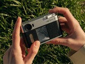 Fujifilm X half är enligt uppgift en riktig succé bland konsumenterna. (Bildkälla: Fujifilm)