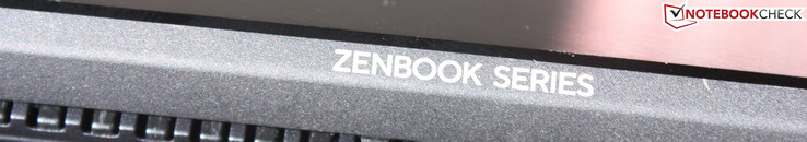 Asus ZenBook 14X OLED UM5401QA - endast AMD med utmärkta färger