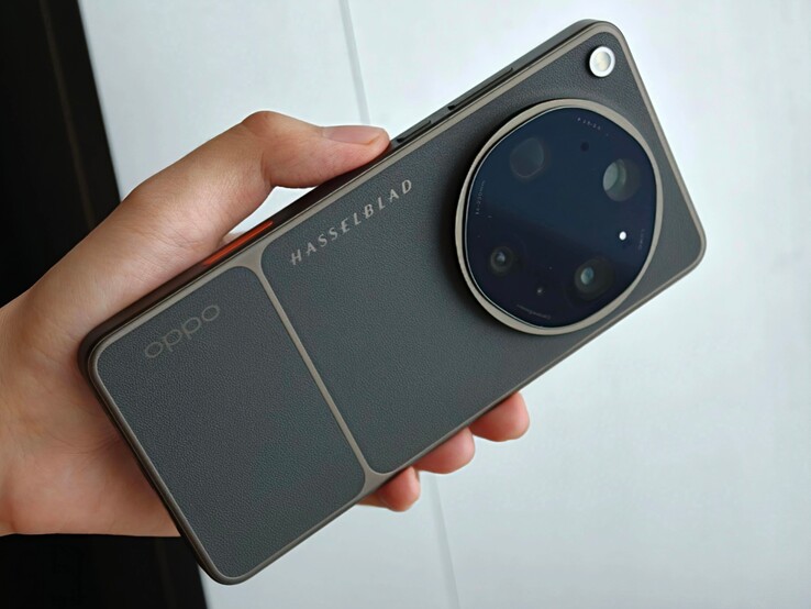 Den påstådda slutliga Oppo Find X9 Ultra-designen med Hasselblad-kamera