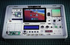 Den nya CrowPi 3-plattformen drivs av Raspberry Pi 5 (Bildkälla: Elecrow)