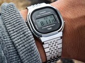 Klockan Casio Vintage A140WE-8A